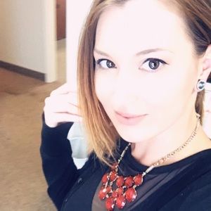 Meet your Posher, Jen